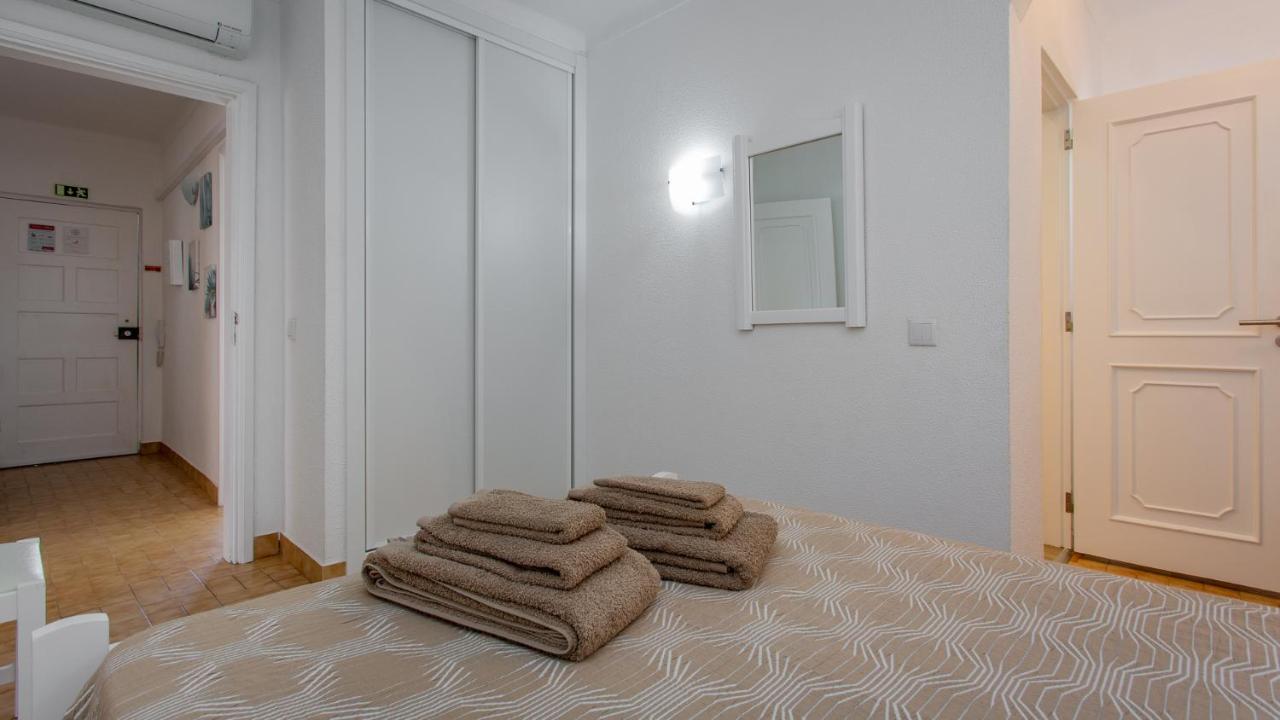 Apartamento T2 Na Praia Da Alagoa Altura Bagian luar foto